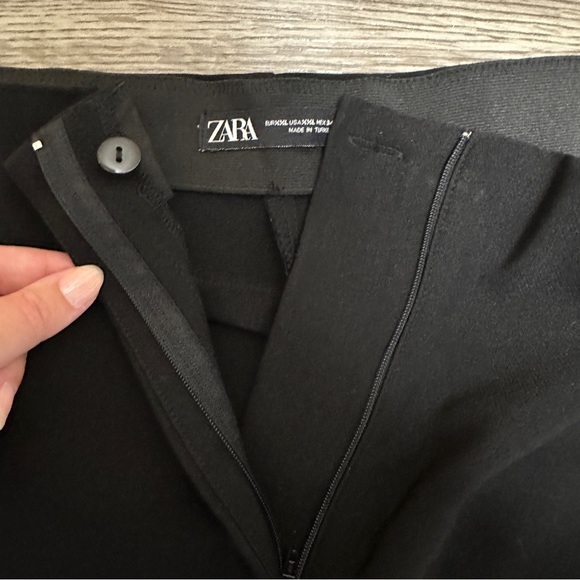 Zara Flared High Waisted Pants - Dress Work Pants - Black - Picture 3 of 7